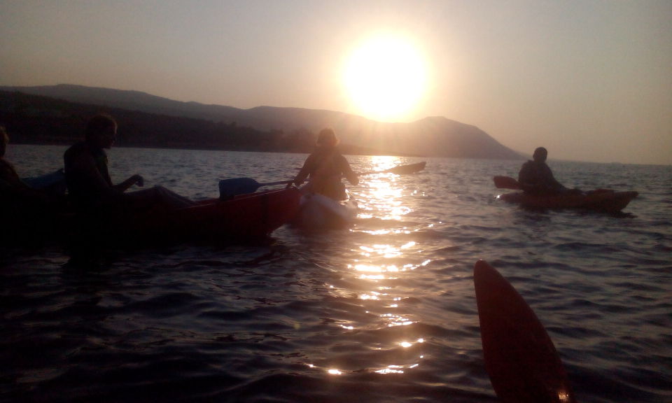 Pomos Sunset tour